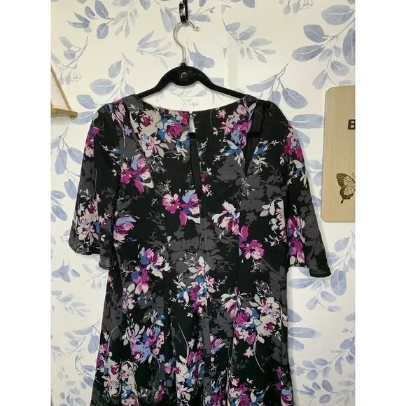 Torrid Size 10 Floral Short Sleeve Dress - Picture 7 of 8